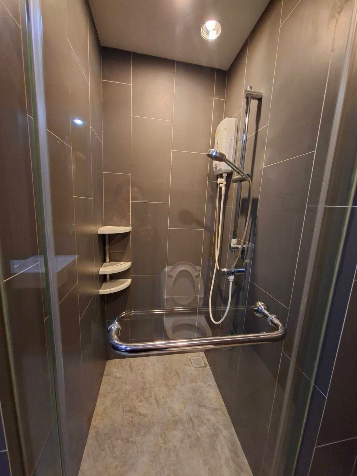 For RentCondoSukhumvit, Asoke, Thonglor : 🔥 For rent C Ekkamai (C Ekkamai) 🔥 📍 near BTS Ekkamai 🚆 convenient travel