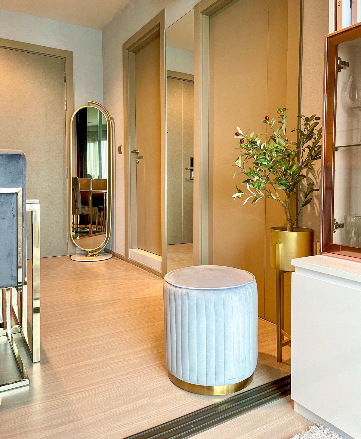 ขายคอนโดพระราม 9 เพชรบุรีตัดใหม่ RCA : Life Asoke - Rama 9 / 1 Bed plus (FOR SALE), ไลฟ์ อโศก พระราม 9 / 1 ห้องนอนใหญ่ (ขาย) TARN229 