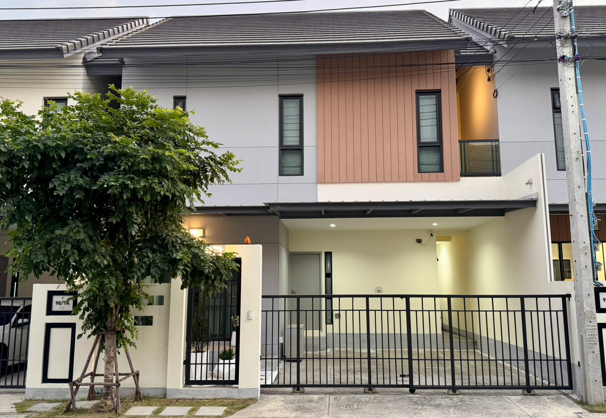 For SaleTownhomeNawamin, Ramindra : ✨House for sale, Rest Phahon-Watcharaphon project✨Very new condition✨Only 2.4 km from BTS Saphan Mai.