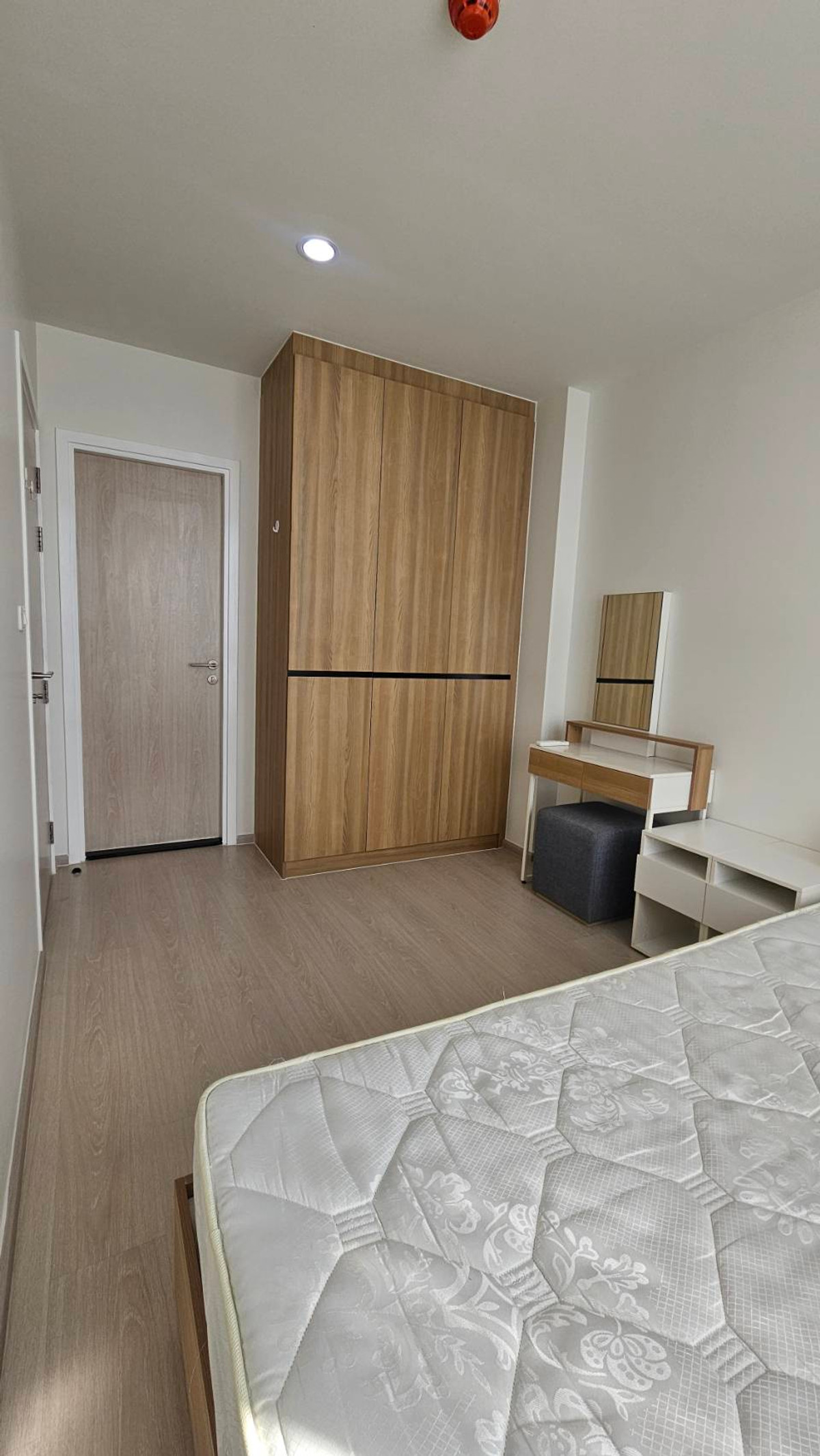 ให้เช่าคอนโดแจ้งวัฒนะ เมืองทอง : ให้เช่าคอนโด Nue Noble แจ้งวัฒนะ ห้องสวย พร้อมเครื่องใช้ไฟฟ้าเฟอร์นิเจอร์ครบ