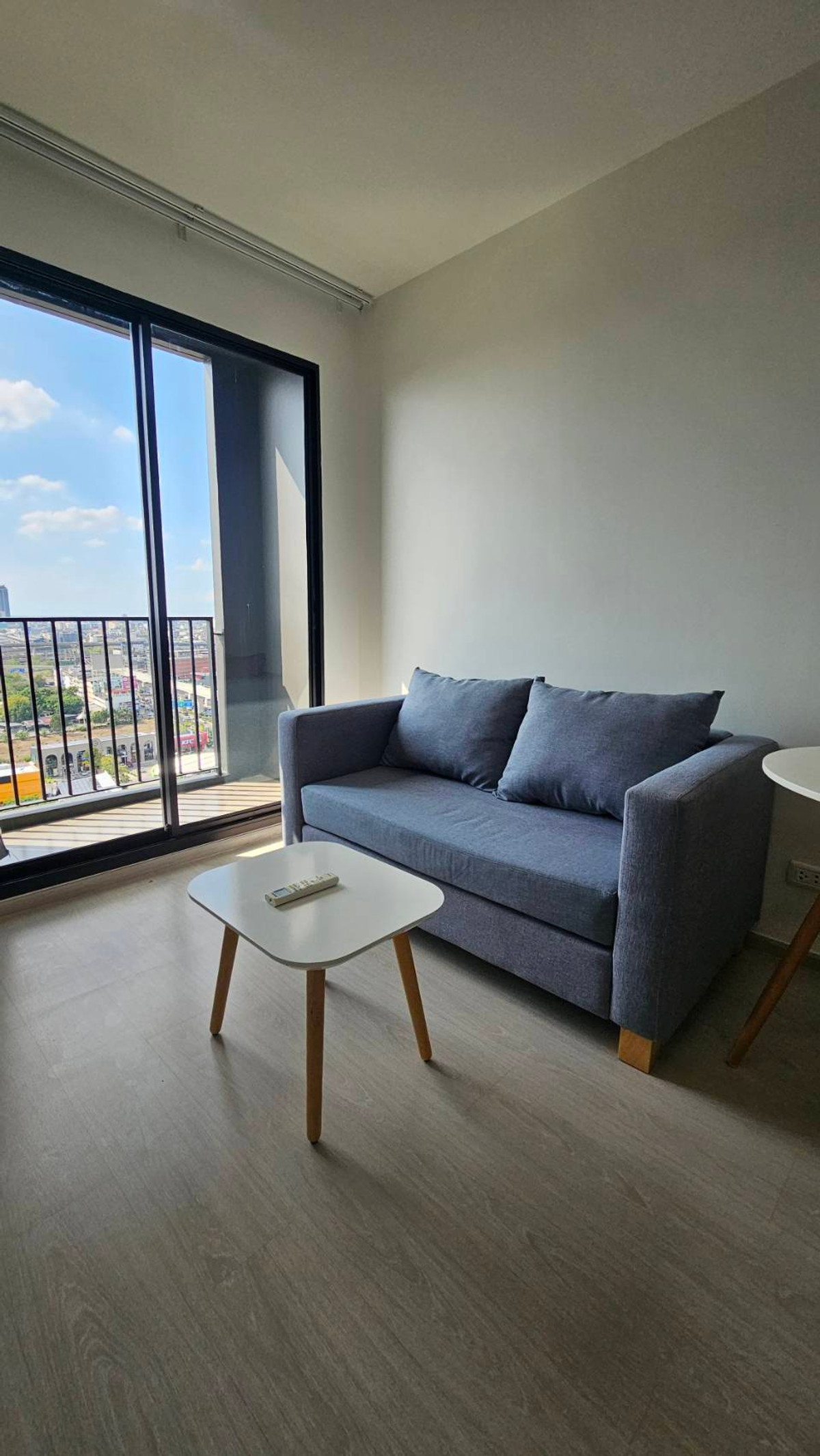 ให้เช่าคอนโดแจ้งวัฒนะ เมืองทอง : ให้เช่าคอนโด Nue Noble แจ้งวัฒนะ ห้องสวย พร้อมเครื่องใช้ไฟฟ้าเฟอร์นิเจอร์ครบ