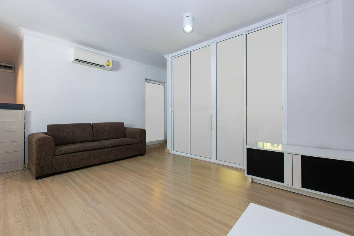 For RentCondoRatchadapisek, Huaikwang, Suttisan : 🔥 For rent Chateau In Town Ratchada 20 🔥 📍 Near MRT Suthisan 🚆 Convenient travel