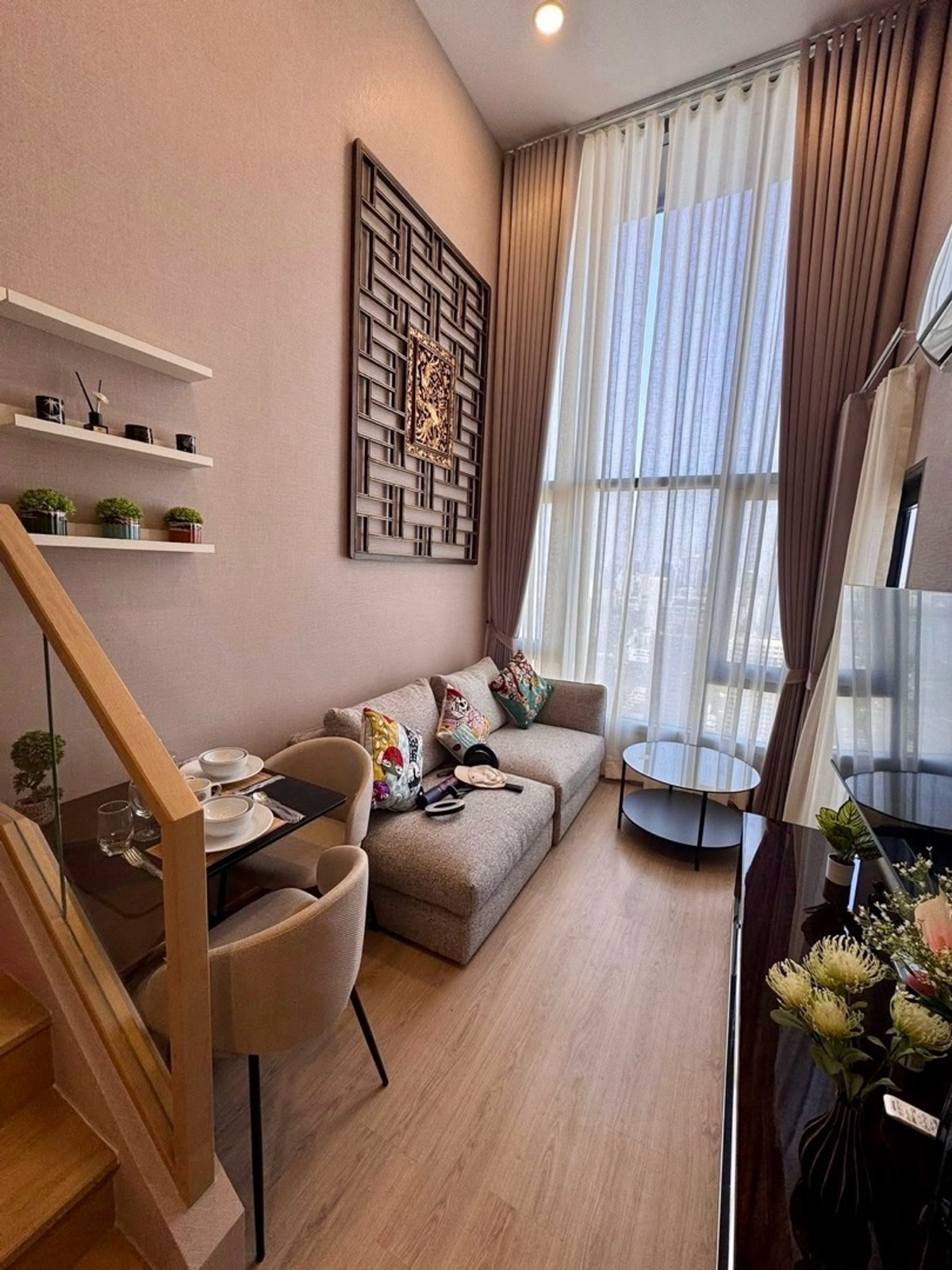 ให้เช่าคอนโดคลองเตย กล้วยน้ำไท : 🏢 [FOR RENT] Life Rama 4 - Asoke – Ultra Luxury Vertiplex (Double Volume)