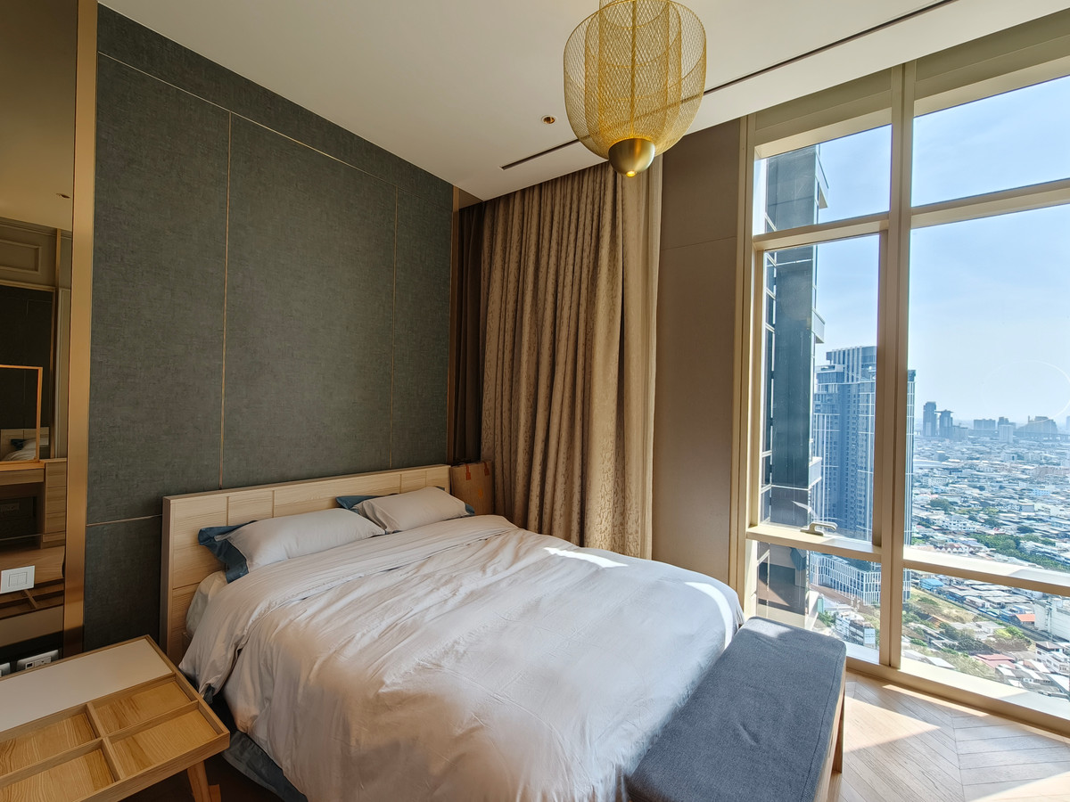 ให้เช่าคอนโดสาทร นราธิวาส : Branded Residence สุดหรูริมน้ำ Four Seasons - ยูนิตสไตล์ Oriental พร้อมวิวแม่น้ำ paranoma