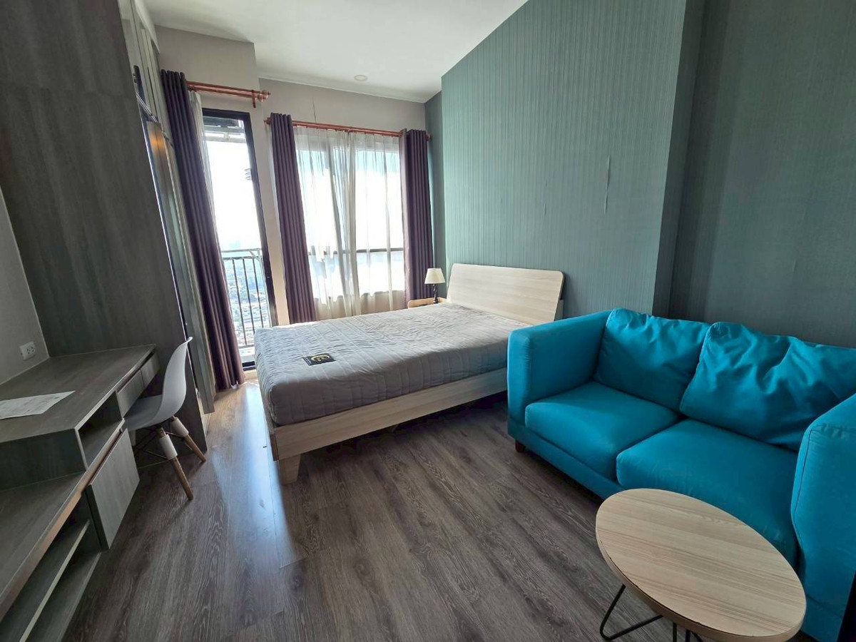 For RentCondoRamkhamhaeng, Hua Mak : PFD-07918 For rent Knightsbridge Collage Ramkhamhaeng near MRT Hua Mak, beautiful room 23 sq m., 24th floor.