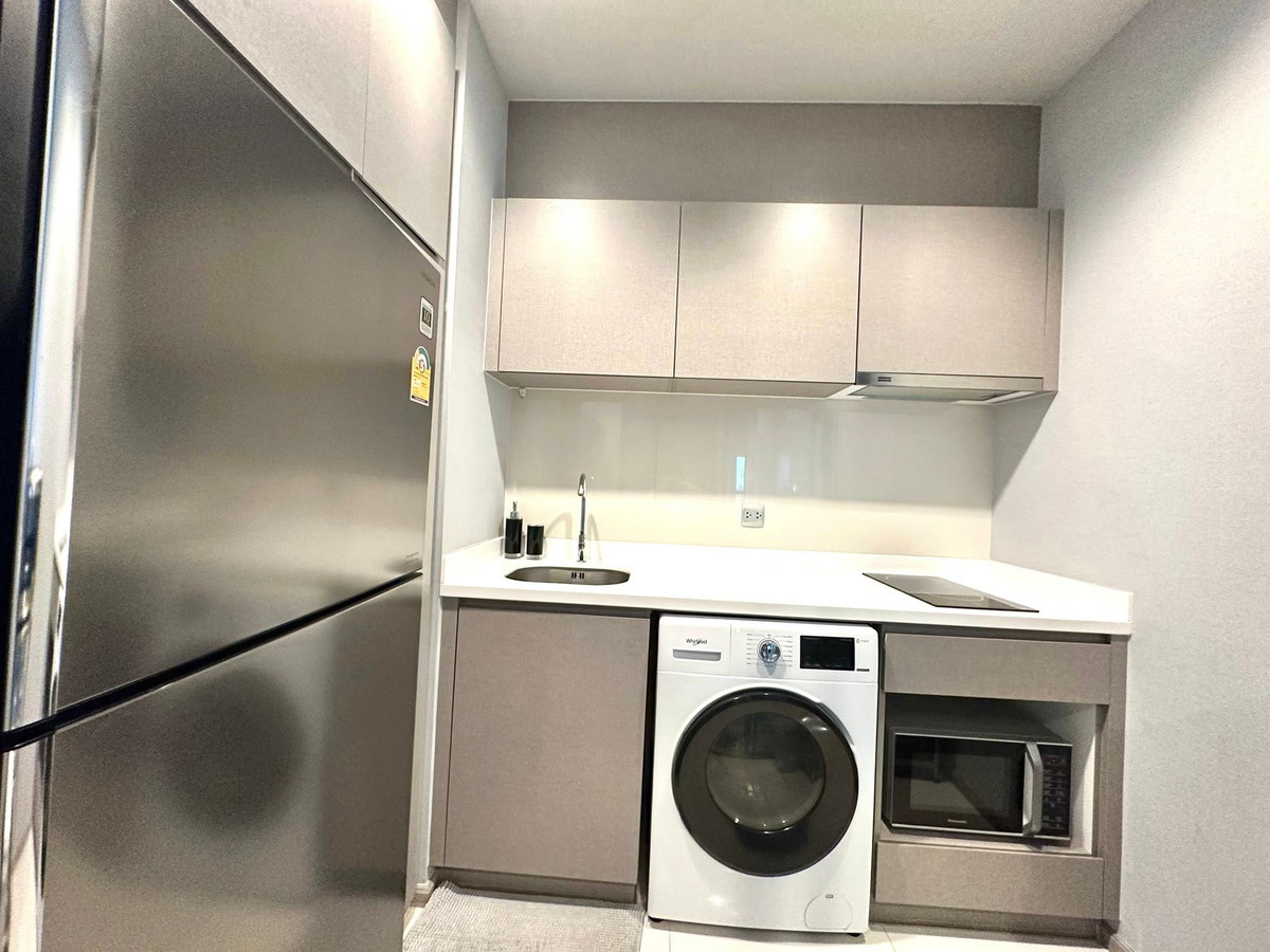 ขายคอนโดพระราม 9 เพชรบุรีตัดใหม่ RCA : Life Asoke - Rama 9 / 1 Bed plus (FOR SALE), ไลฟ์ อโศก พระราม 9 / 1 ห้องนอนใหญ่ (ขาย) TARN229 