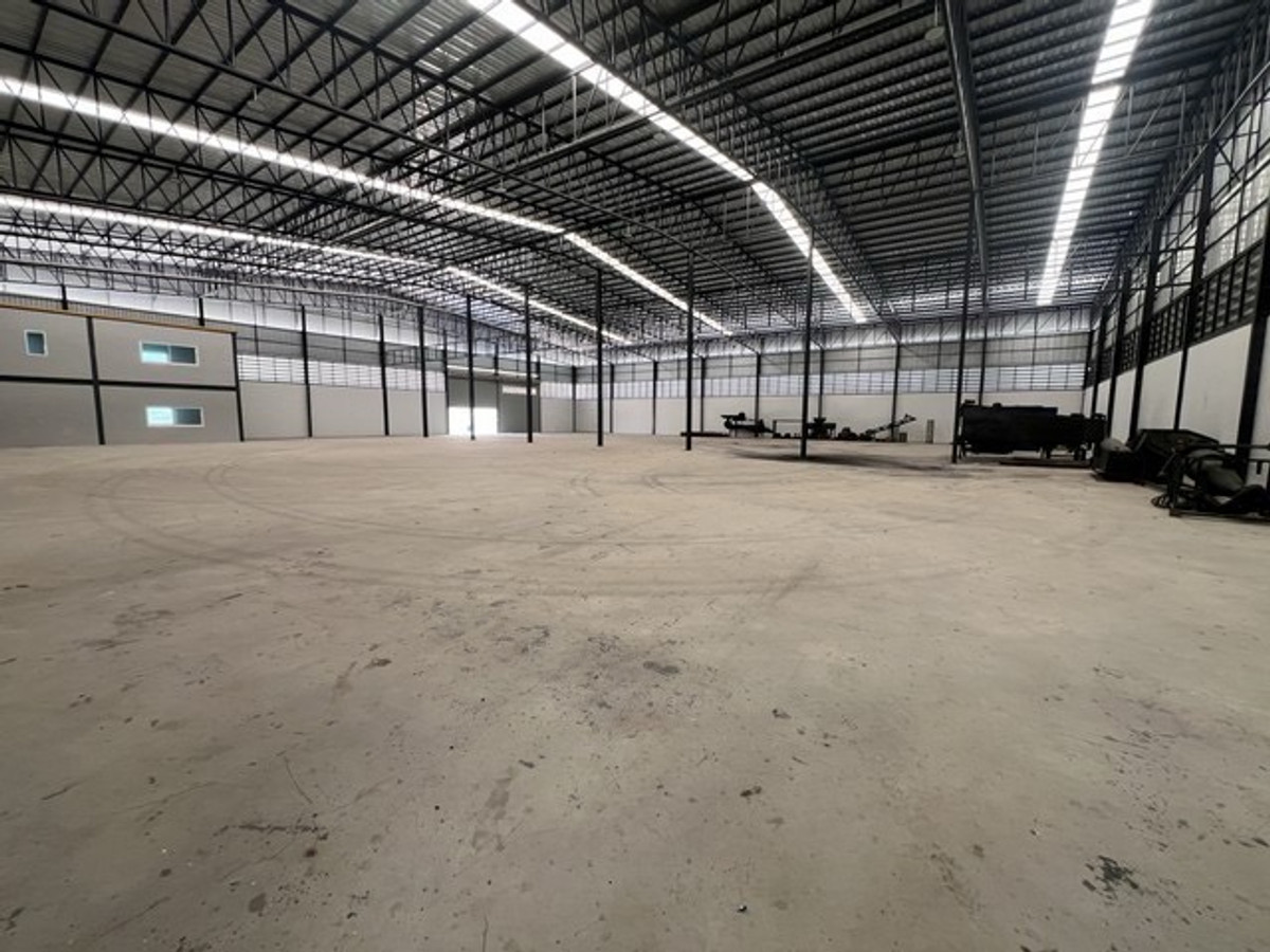 For RentWarehouseSamut Prakan,Samrong : Warehouse for rent, 5,200 square meters @ Bang Phli, Bang Pla, Bang Bo, Samut Prakan Province, suitable for stocking products and all types of light industry.