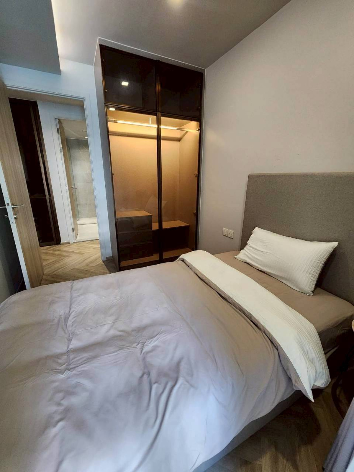 For RentCondoSukhumvit, Asoke, Thonglor : ✅ CTTL111 ✅ Line : @p2nproperty