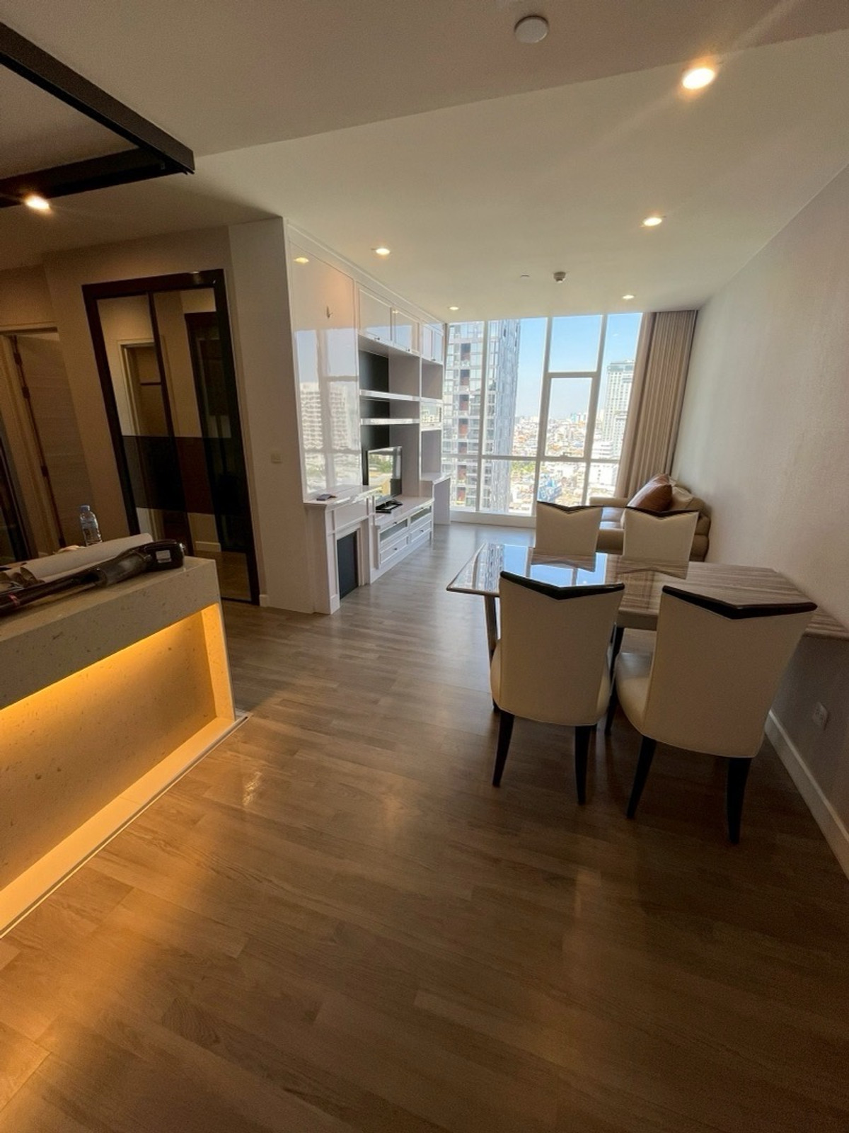 ให้เช่าคอนโดสาทร นราธิวาส : 🔥Hot Unit The Room Sathorn - Thanon Pun For RENT🔥