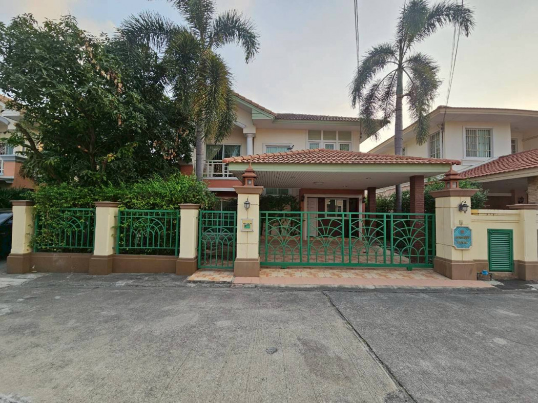 For SaleHouseNonthaburi, Bang Yai, Bangbuathong : For sale: Single house with an additional office room, Ban Phasorn 7, Rattanathibet, 149 sq m, 57.1 sq wa
