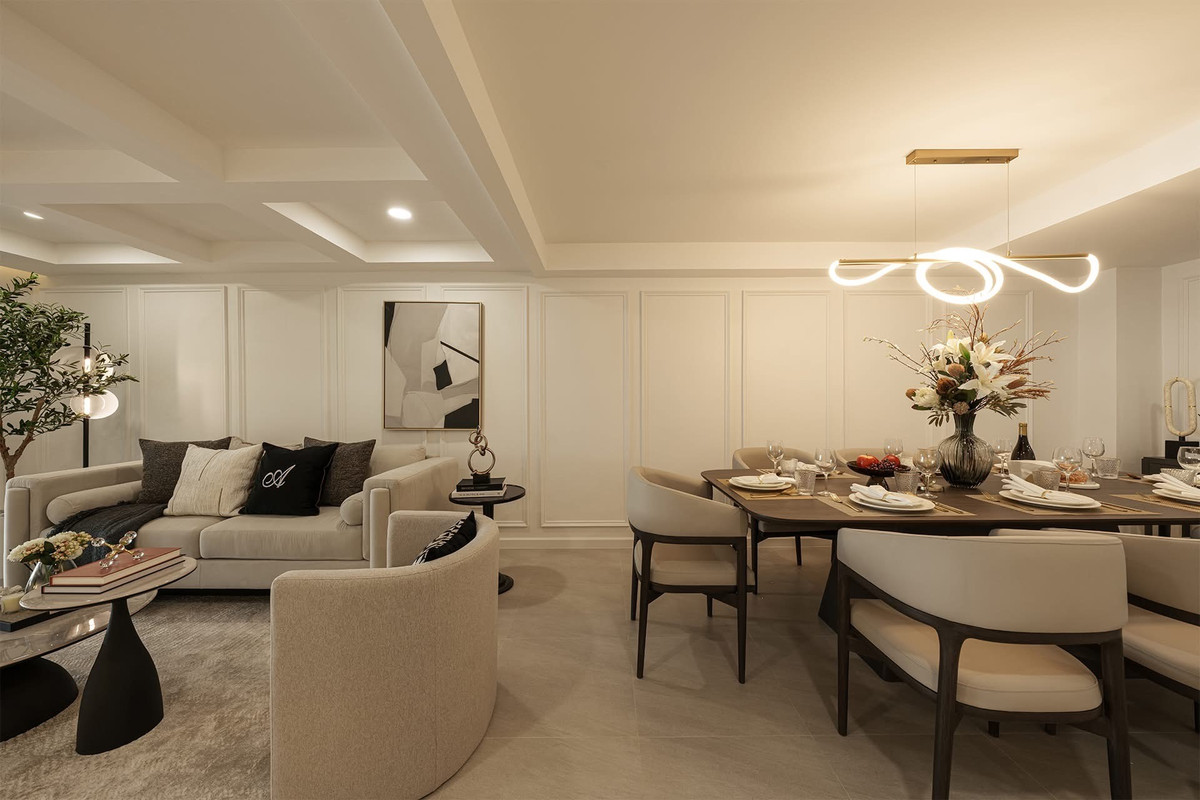 For SaleHouseSukhumvit, Asoke, Thonglor : Khlong Tan Niwet Village l Modern French Classic Home in the heart of Sukhumvit 77