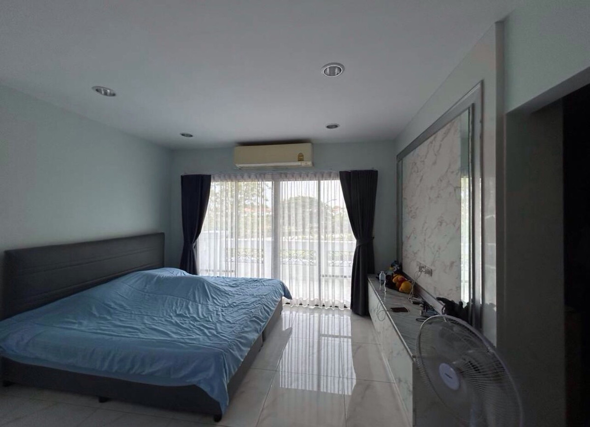 บ้านมีนบุรี-ร่มเกล้า : ขายและให้เช่า บ้านเดี่ยว2ชั้น หมู่บ้าน เพอเฟคเพลส รามคำแหง164 เนื้อที่146 ตารางวา มีนบุรี กรุงเทพ