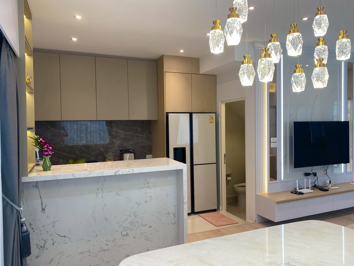 ให้เช่าทาวน์โฮมบางนา แบริ่ง ลาซาล : 💥ForRent💥3Bed • Indy5 Bangna KM.7 🏡 Near Mega Bangna 5 mins ✨ Duplex ‼️Corner House with Private Garden 🌳 Ready to move in ‼️