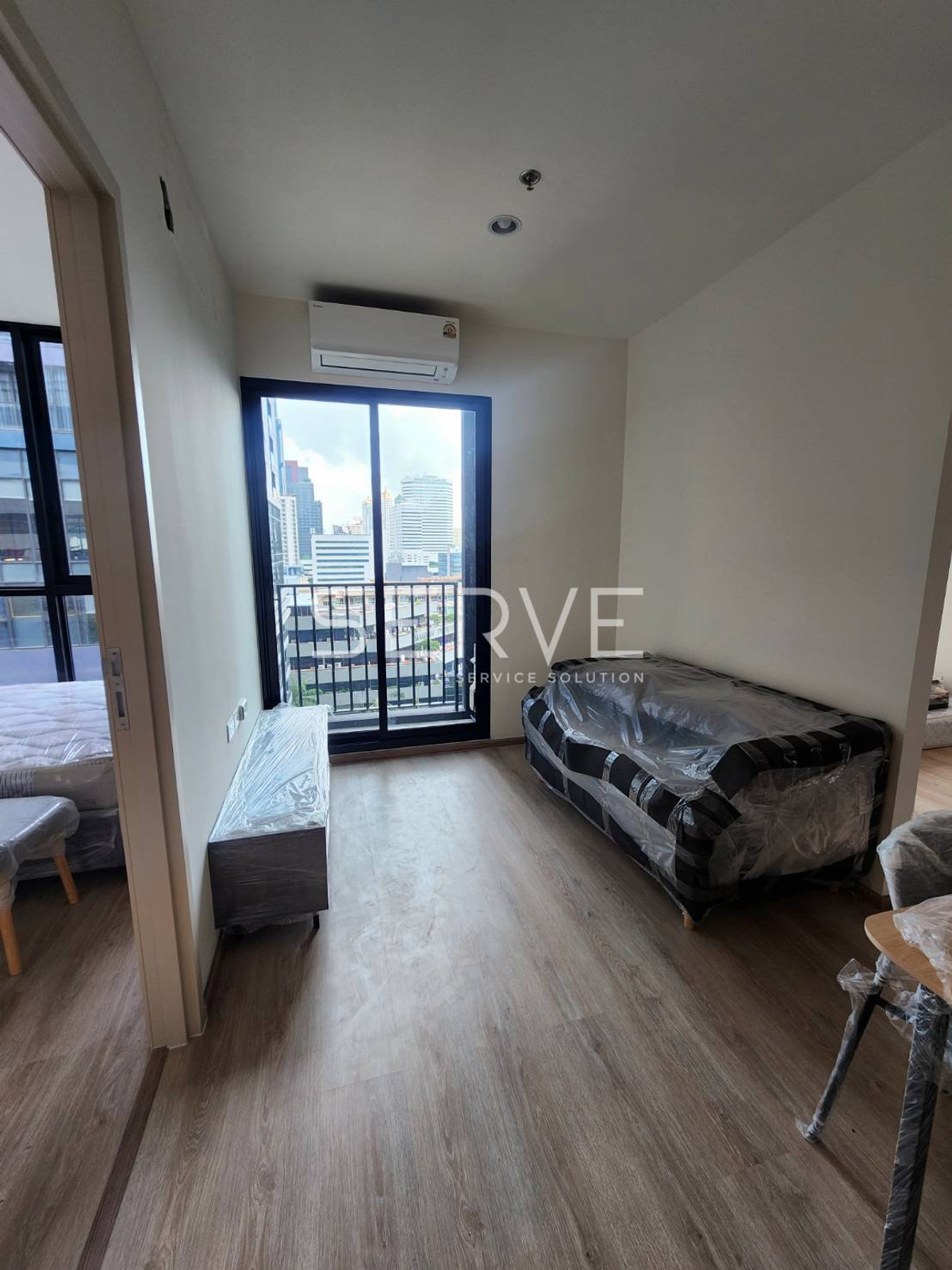 For SaleCondoRama9, Petchburi, RCA : Best Price! 2 Beds Large Room City View  Fully furnished New Condo Good Location Close To MRT Phra Ram 9 @ NUE District R9