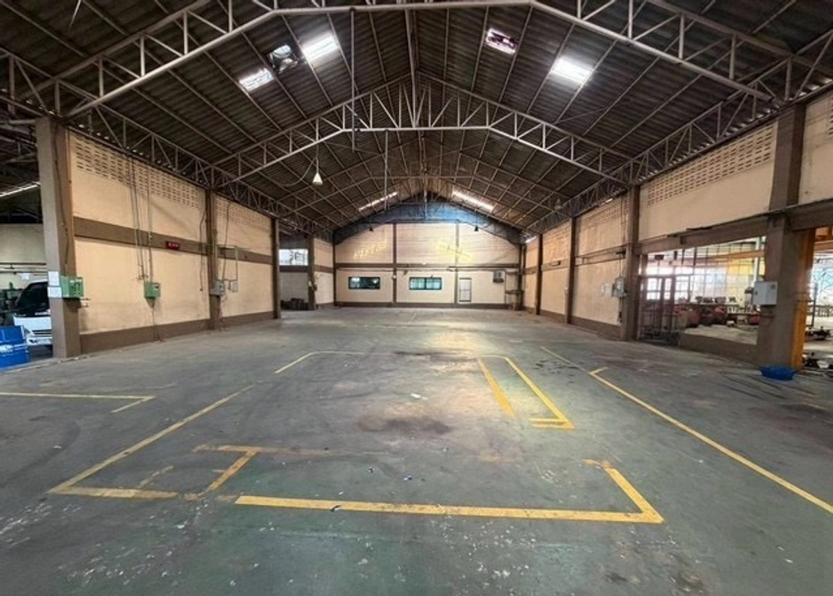 For RentWarehouseSamut Prakan,Samrong : Industrial factory warehouse for rent, 5,200 square meters @ Bang Phli Yai, Samut Prakan