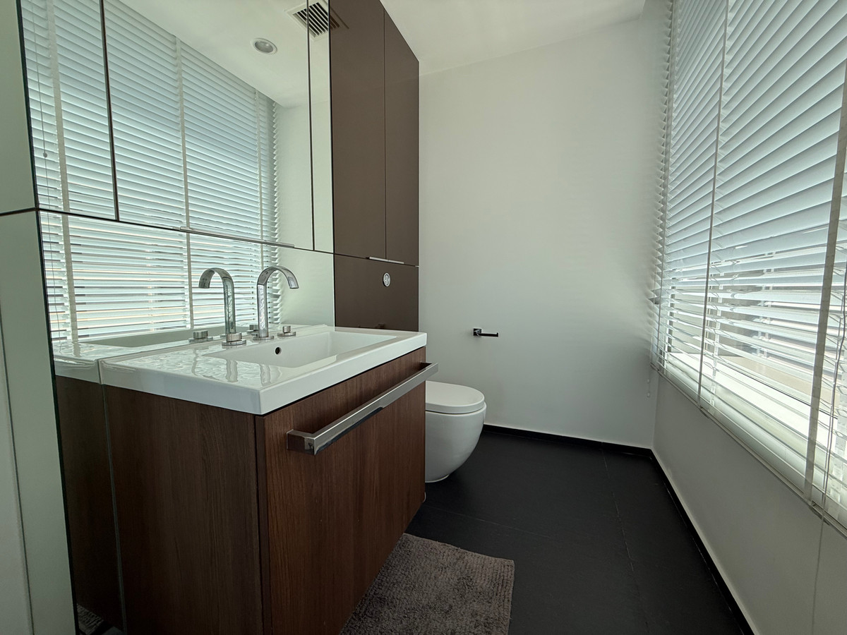 ขายคอนโดวิทยุ ชิดลม หลังสวน : 🏠✨ 185 ราชดำริ | 2 Bedrooms for Sale (HBH-ST-102)