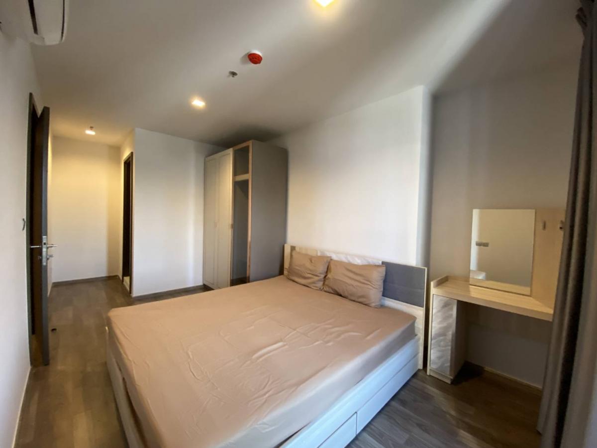 For RentCondoLadprao, Central Ladprao : Urgent sale! Life Ladprao Valley 2 bedrooms 32,000 baht/month. Near BTS/MRTGood life close to shopping malls, easy shopping, convenient transportation, with complete amenities!