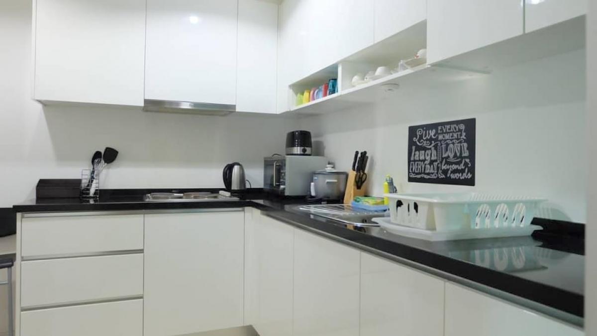 For SaleCondoRama9, Petchburi, RCA : Condo Belle Grand Rama 9, 3 bedrooms, in the city centerNear BTS Rama 9, only 14 million! Ready to move in immediately!