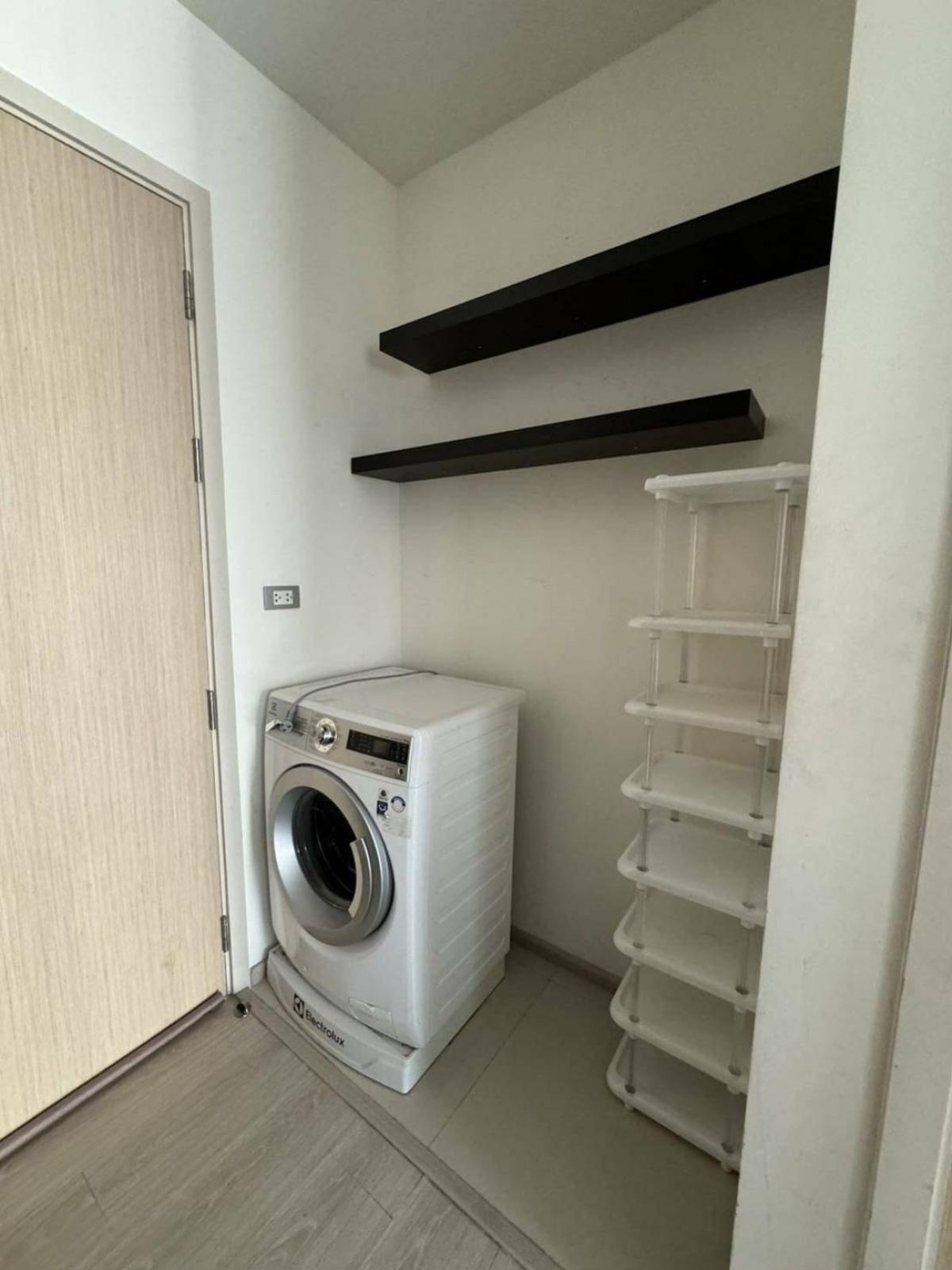 For SaleCondoRama9, Petchburi, RCA : RHYTHM Asoke 2 condo with beautiful views, near BTS Rama 9Price only 3.9 million, with complete facilities!