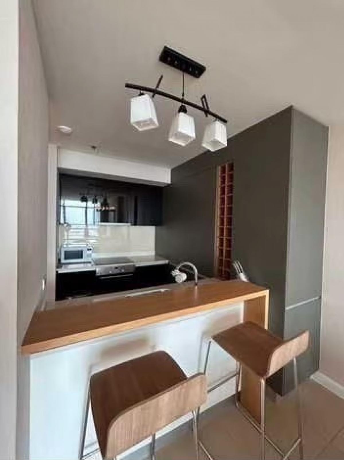 For SaleCondoWongwianyai, Charoennakor : Luxury life by the river! The River 1 bedroom 9.2 million. Close to BTS Krung Thon BuriEnjoy a view of the 50 m swimming pool with complete amenities!