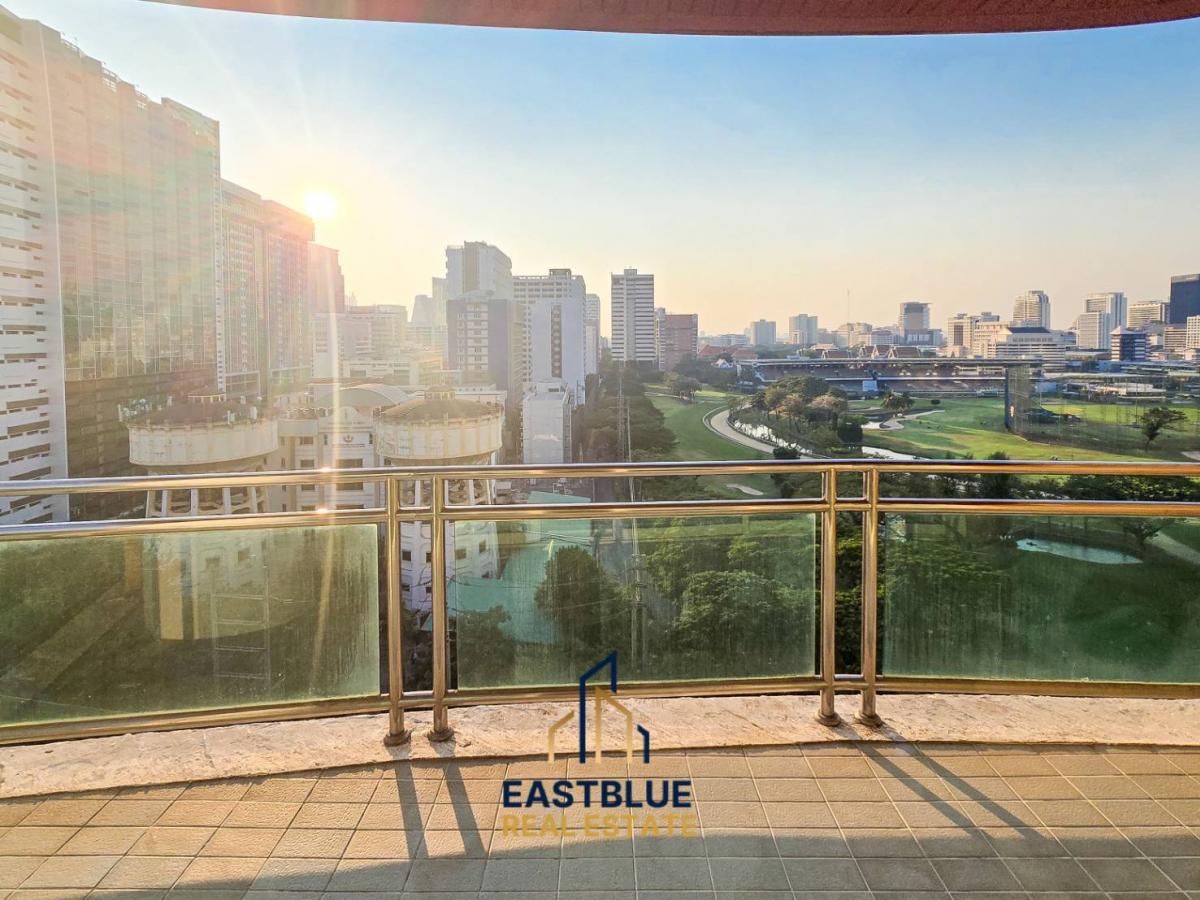 For SaleCondoWitthayu, Chidlom, Langsuan, Ploenchit : Luxury in a prime location! 3-bedroom condo on BTS Ratchadamriwith a spacious area of 266 sq.m. for only 73 million!