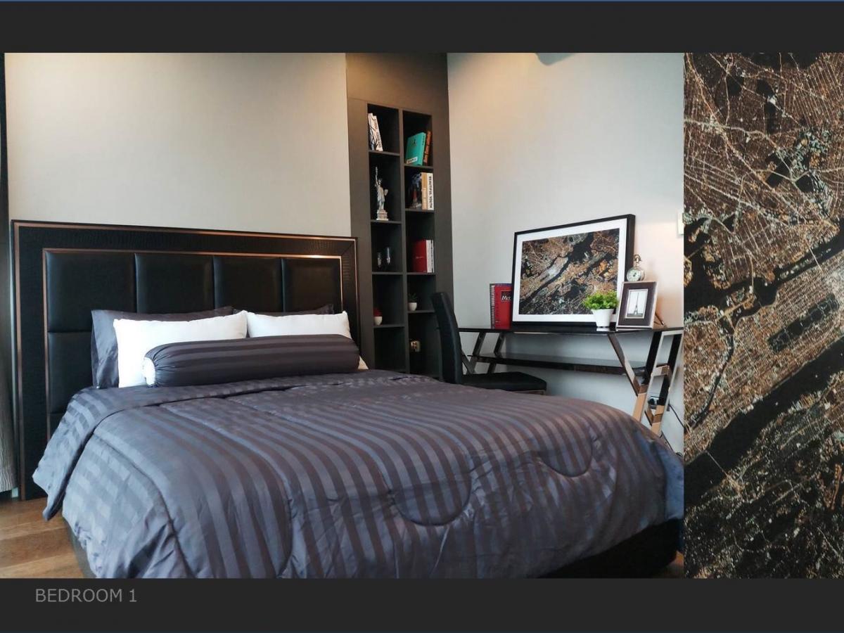 For SaleCondoSathorn, Narathiwat : Luxury 2-bedroom condo at The Bangkok Sathorn near Surasak BTSAn elevated lifestyle with a swimming pool, fitness center, special price 31.5 million!