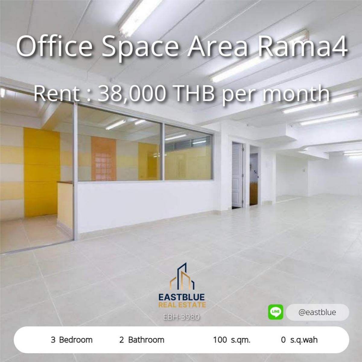 For RentOfficeSukhumvit, Asoke, Thonglor : 28/01/2026, 3-bedroom detached house in the heart of Ratchada, 300 sq m., great value, only 30,000 baht/month. 
Ready to move in on 22 sq m of land, good location, close to the BTS and large department stores.