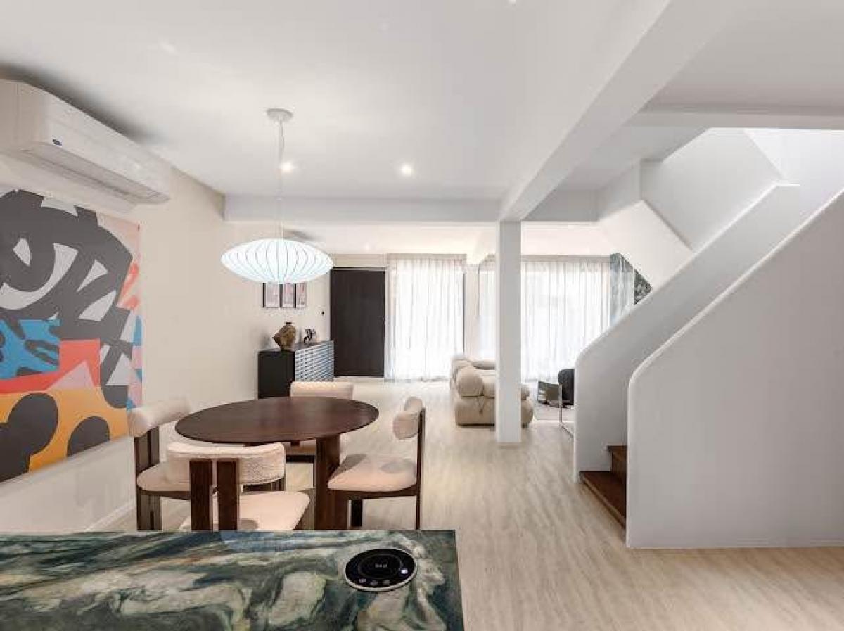 ขายทาวน์โฮมพระราม 3 สาธุประดิษฐ์ : 28/02/2026, ทาวน์โฮมรีโนเวทใหม่ 3 ห้องนอน ใจกลางถนนจัน พื้นที่กว้าง 205 ตร.ม. พร้อมเข้าอยู่หรือทำบ้านเช่า ในราคา 13.9 ล้าน