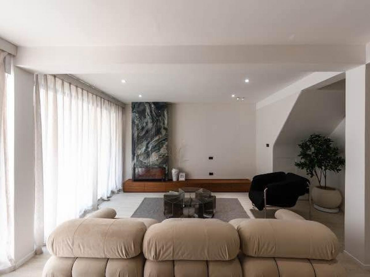 ขายทาวน์โฮมพระราม 3 สาธุประดิษฐ์ : 28/02/2026, ทาวน์โฮมรีโนเวทใหม่ 3 ห้องนอน ใจกลางถนนจัน พื้นที่กว้าง 205 ตร.ม. พร้อมเข้าอยู่หรือทำบ้านเช่า ในราคา 13.9 ล้าน