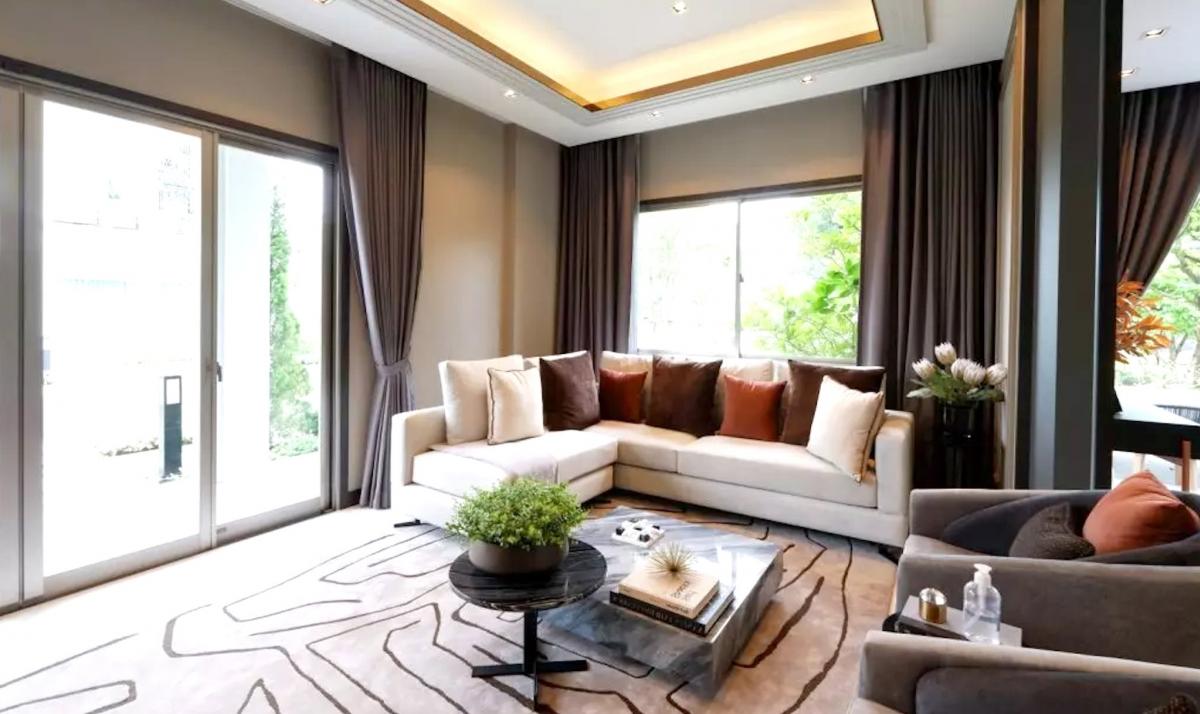 ขายบ้านปิ่นเกล้า จรัญสนิทวงศ์ : 28/02/2026, บ้านเดี่ยวหลังมุม ทำเลทอง เพชรเกษม–ปิ่นเกล้า ใกล้ The Mall บางแค บนที่ดินกว้าง 117 ตารางวา