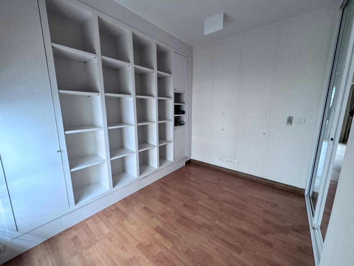 For SaleTownhomePattanakan, Srinakarin : 28/01/2026, Beautiful house, 3 bedrooms, prime location, Ramindra, special price 4.99 million. Wide area of 24.4 sq m. Ready to move in. Don't miss it!