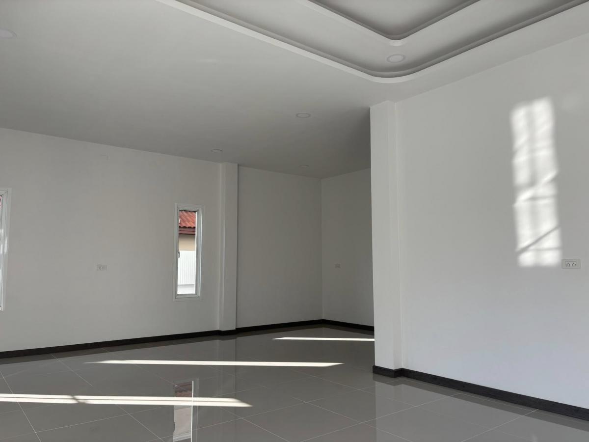 For SaleHousePhutthamonthon, Salaya : 28/01/2026, 4 bedroom detached house, brand new corner house in Bangna. Easy rent 50,000 baht/mo. Ready to move in immediately!