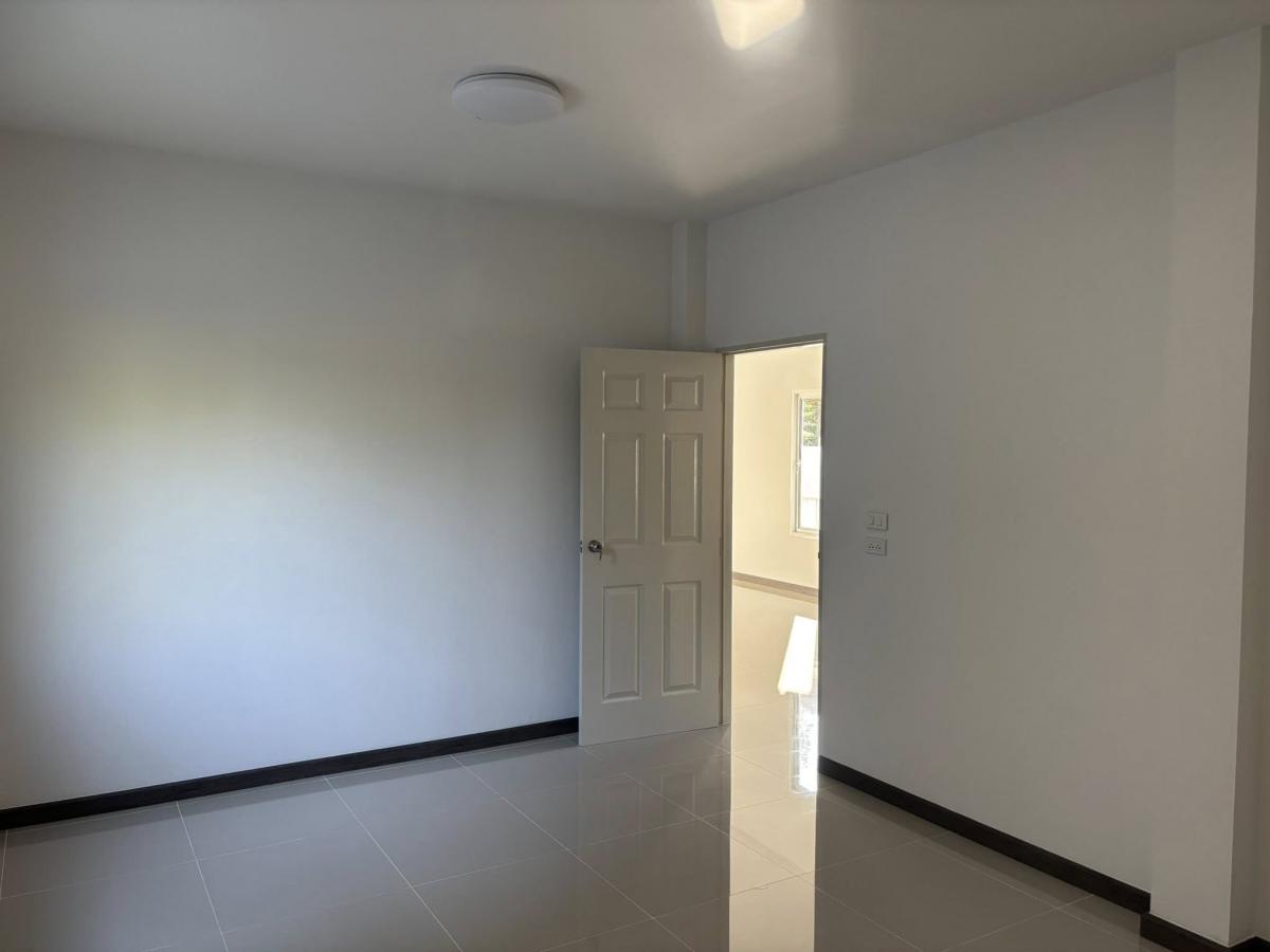 For SaleHousePhutthamonthon, Salaya : 28/01/2026, 4 bedroom detached house, brand new corner house in Bangna. Easy rent 50,000 baht/mo. Ready to move in immediately!