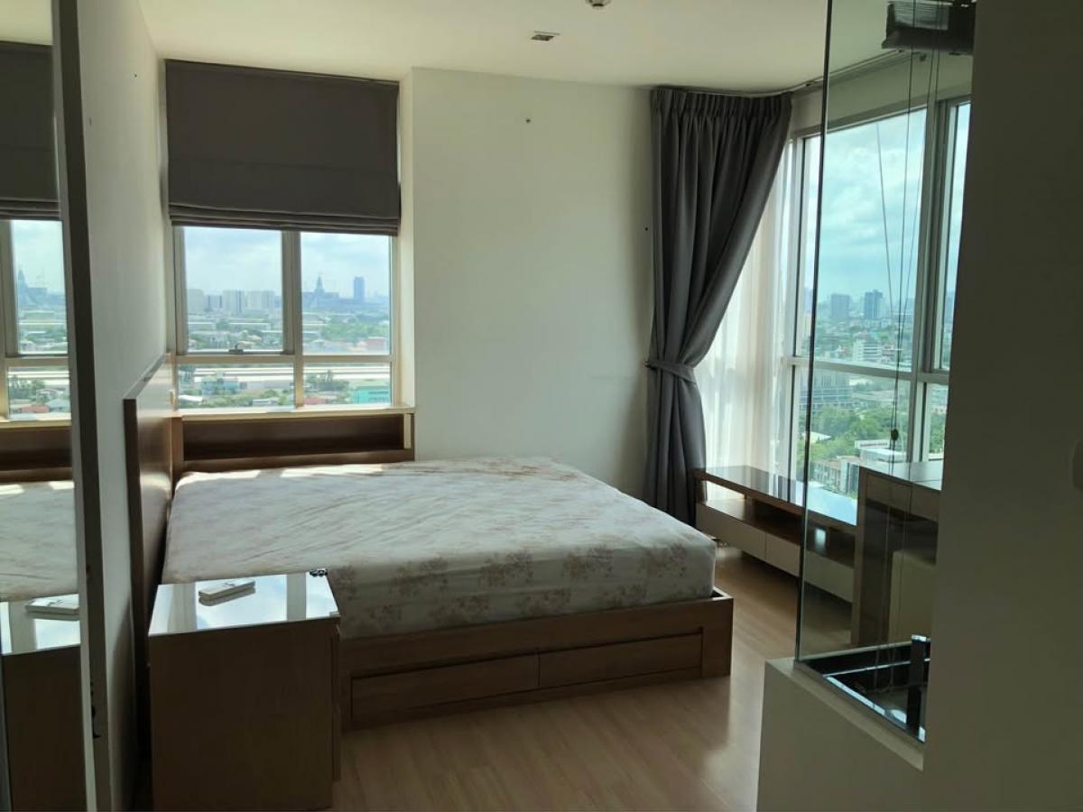 For RentCondoSapankwai,Jatujak : Condo Rhythm Phahol-Ari 2 bedrooms 33,000 THB/month Near BTS AriConvenient living with swimming pool, fitness center, and garden. Complete facilities!