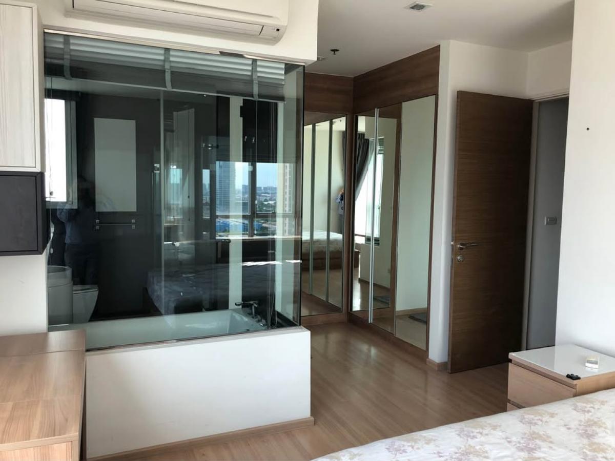 For RentCondoSapankwai,Jatujak : Condo Rhythm Phahol-Ari 2 bedrooms 33,000 THB/month Near BTS AriConvenient living with swimming pool, fitness center, and garden. Complete facilities!