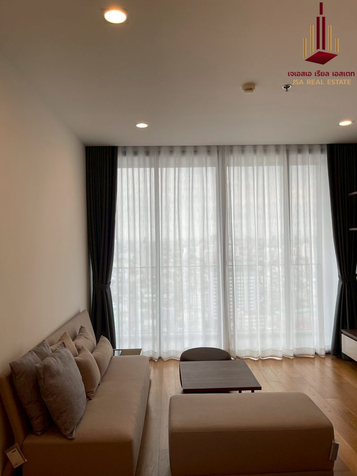 ให้เช่าคอนโดวงเวียนใหญ่ เจริญนคร : ✨ For Rent: Bright Wongwian Yaii Condo ✨  💰 Only 36,000 THB/month