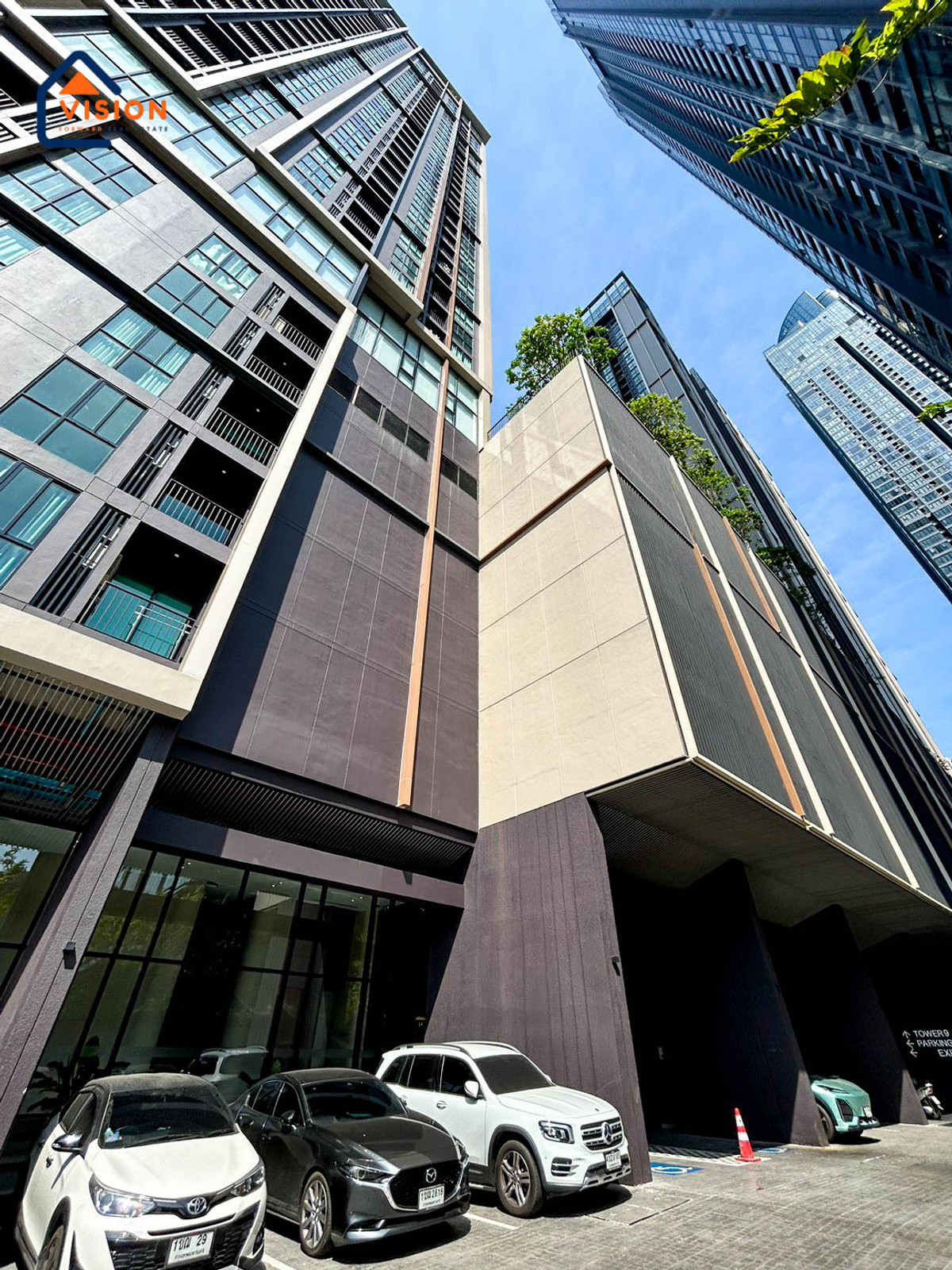 For SaleCondoRama9, Petchburi, RCA : For sale NUE District R9 Condo Rama 9 Ratchada.