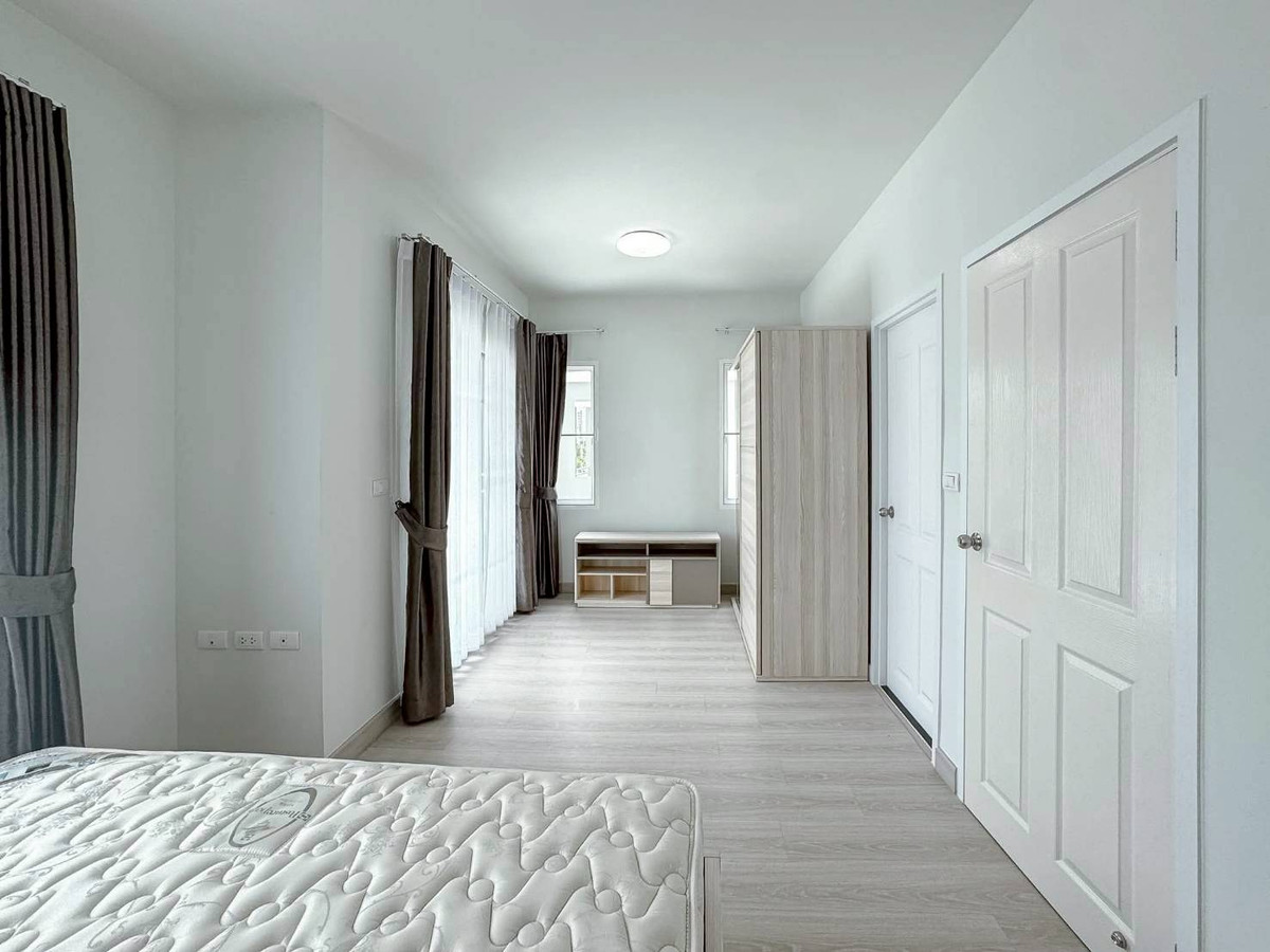 For SaleTownhomePathum Thani,Rangsit, Thammasat : Semi-detached house 