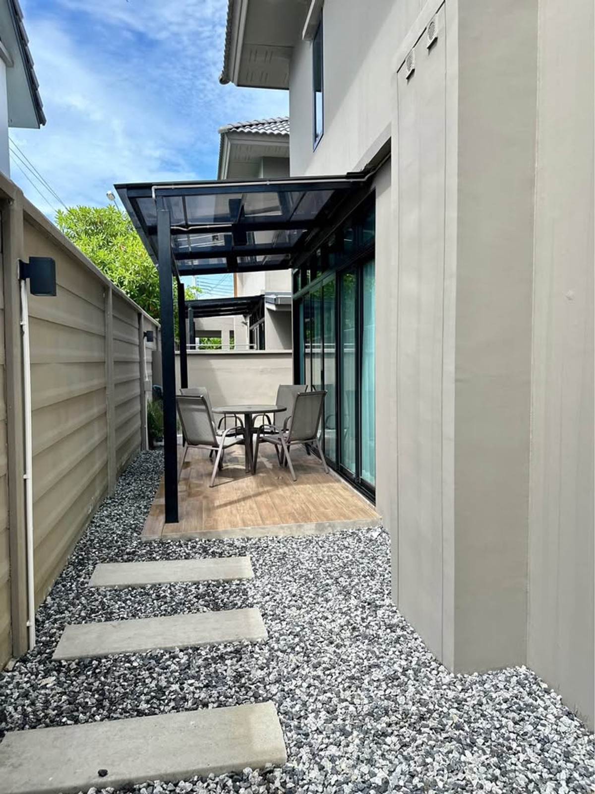 For RentHouseBangna, Bearing, Lasalle : P-2959 For rent! Semi-detached house COMO Bianca I, built-in furniture, ready to move in, near Mega Bangna.