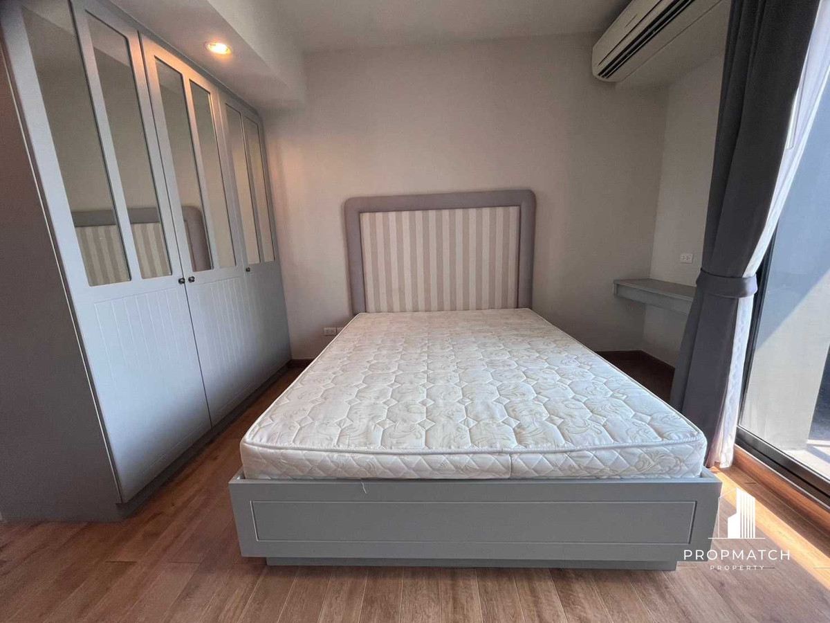 For SaleCondoSapankwai,Jatujak : Urgent sale, best price in the project The Editor Saphan Khwai (studio), condo next to Saphan Khwai BTS, 0 meters.