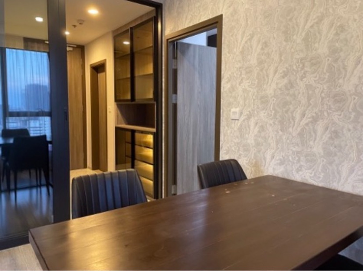 ให้เช่าคอนโดพระราม 9 เพชรบุรีตัดใหม่ RCA : 🏷️ Special Price | สุดคุ้ม  IDEO Mobi Asoke 2Bedroom - Fully furnished -  (290 m to MRT Phetchaburi) 