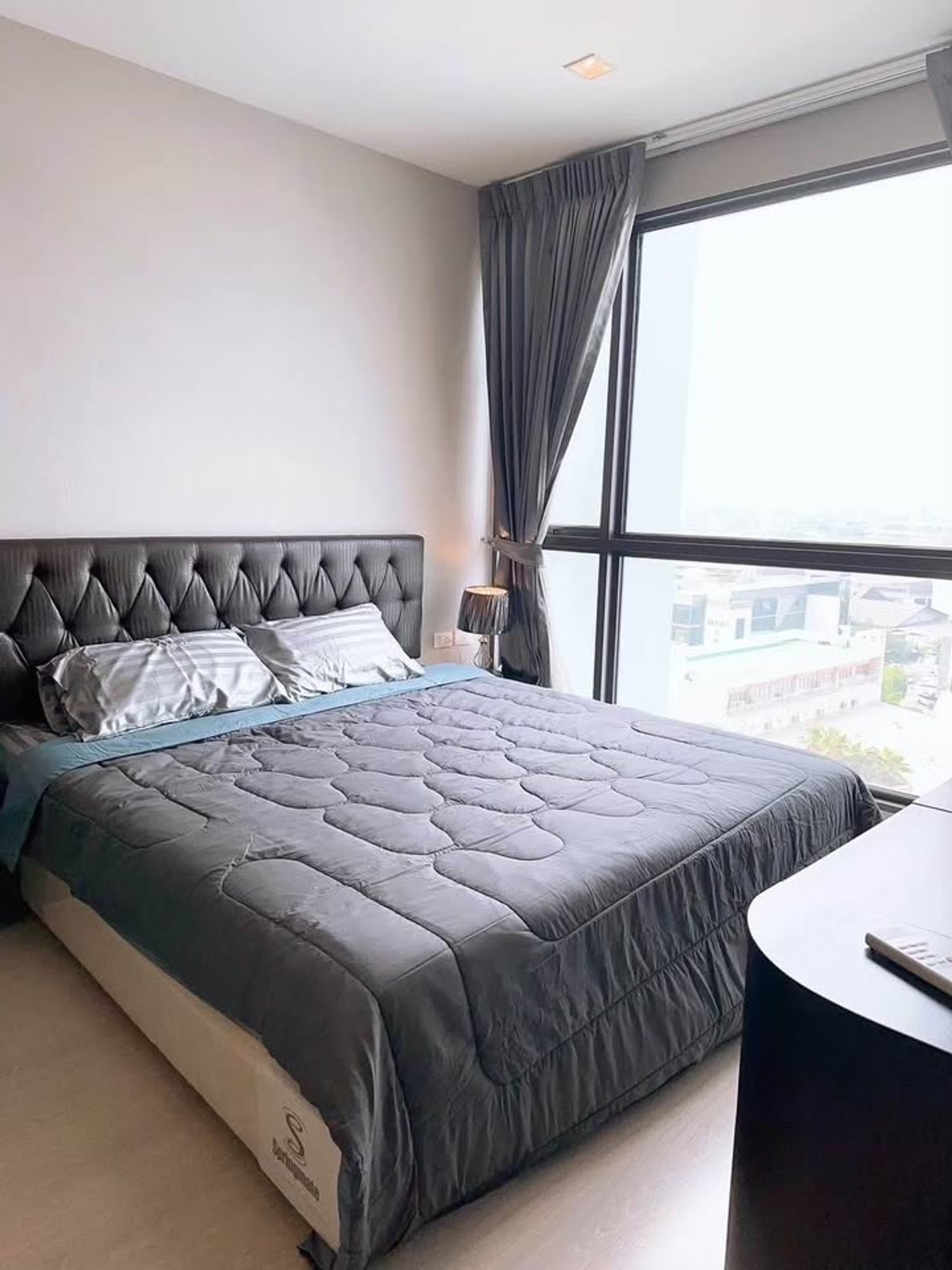 ให้เช่าคอนโดอ่อนนุช อุดมสุข : ให้เช่า Rhythm Sukhumvit 44/1 ราคา 35,000 บาท [MKr260124]