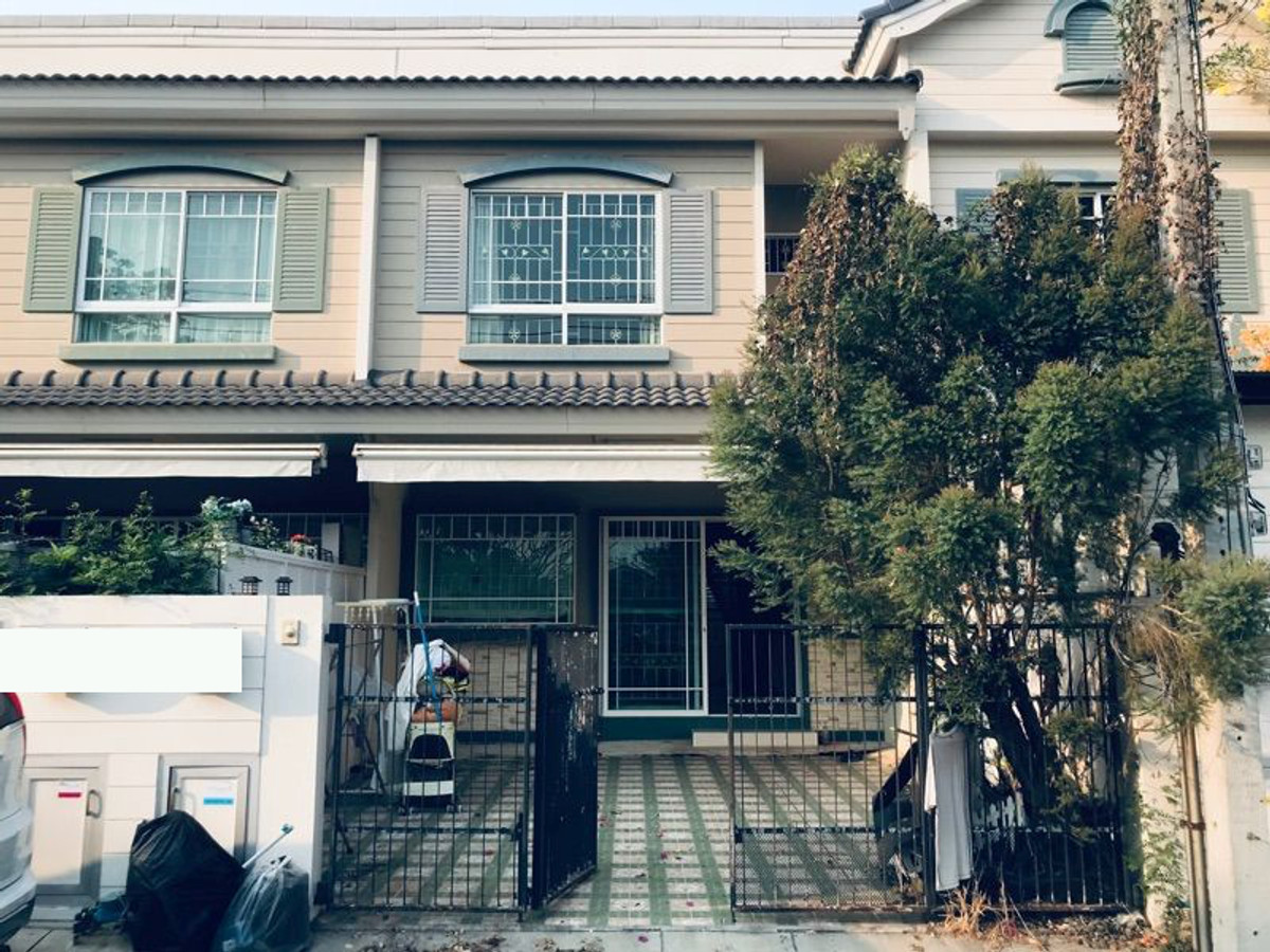 ขายทาวน์โฮมสมุทรปราการ สำโรง : 21ตรว 2นอน3น้ำ ทาวน์โฮม 2 ชั้น VILLAGGIO บางนา กม26 