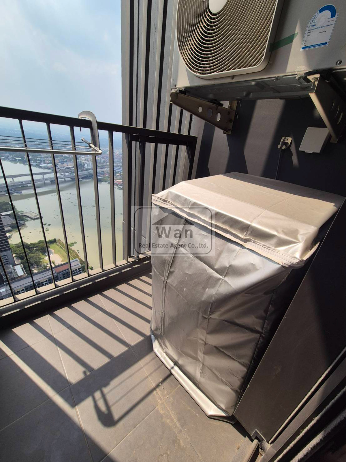 ให้เช่าคอนโดรัตนาธิเบศร์ สนามบินน้ำ พระนั่งเกล้า : ให้เช่า The politan aqua ชั้น 49 ขนาด 31 ตร.ม. โซนติดแม่น้ำ ครบพร้อมอยู่ ห้องใหม่ยังไม่เคยให้เช่า