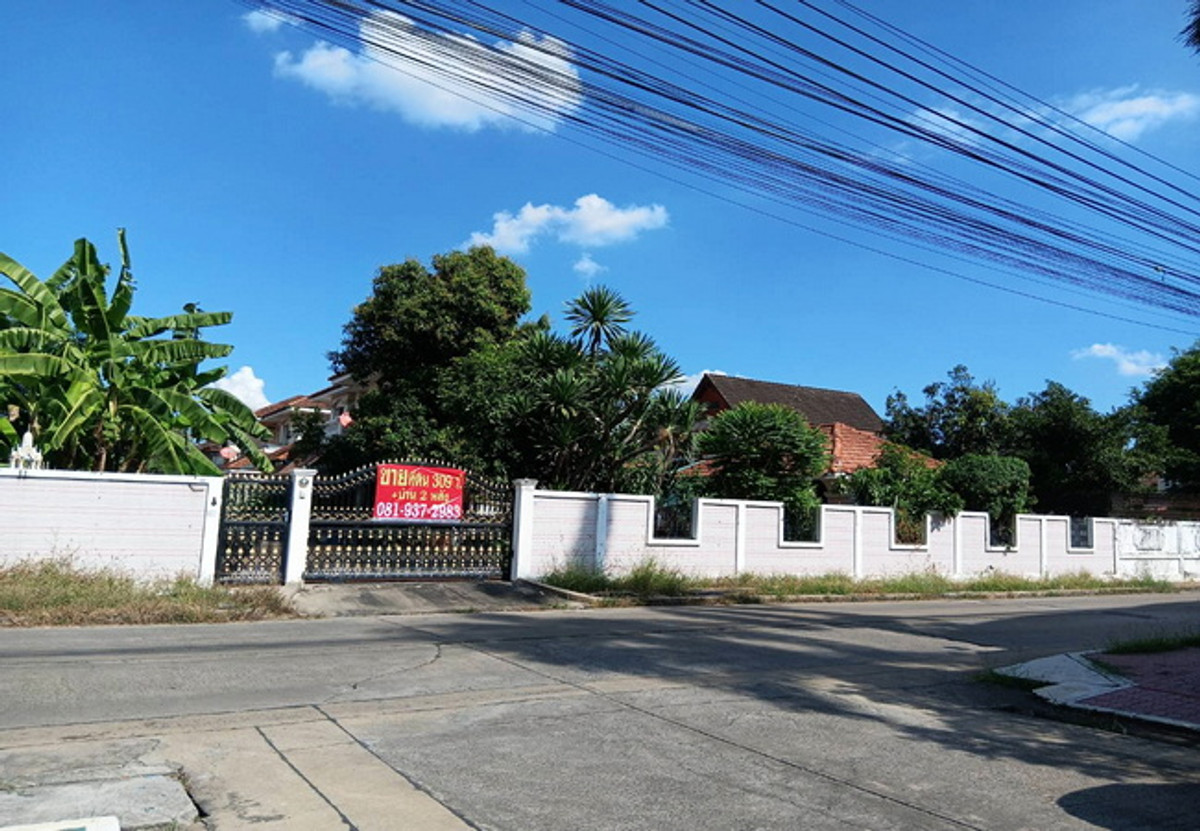 ขายบ้านมีนบุรี-ร่มเกล้า : ขายบ้านเดี่ยว หมู่บ้านพฤกษชาติ รามคำแหง 118 เนื้อที่ 309 ตร.ว. 2 ชั้น 2 หลัง รวม 10 นอน 8 น้ำ ราคาต่อรองได้