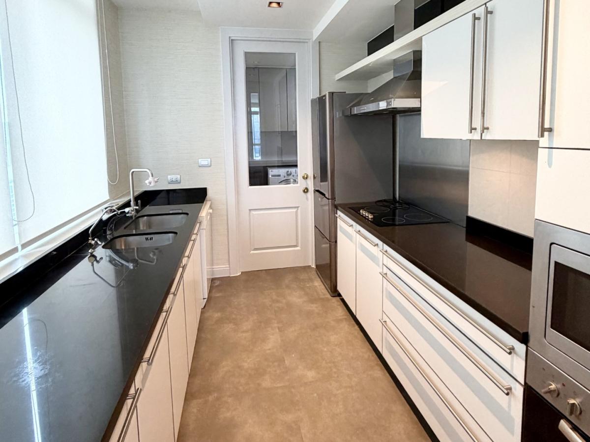 ให้เช่าคอนโดวิทยุ ชิดลม หลังสวน : 🔥เช่าด่วน+🔥แอทธินี เรสซิเด้นซ์ ร่วมฤดี ใกล้สถานีรถไฟฟ้า BTS เพลินจิต เฟอร์นิเจอร์ครบ พร้อมเข้าอยู่