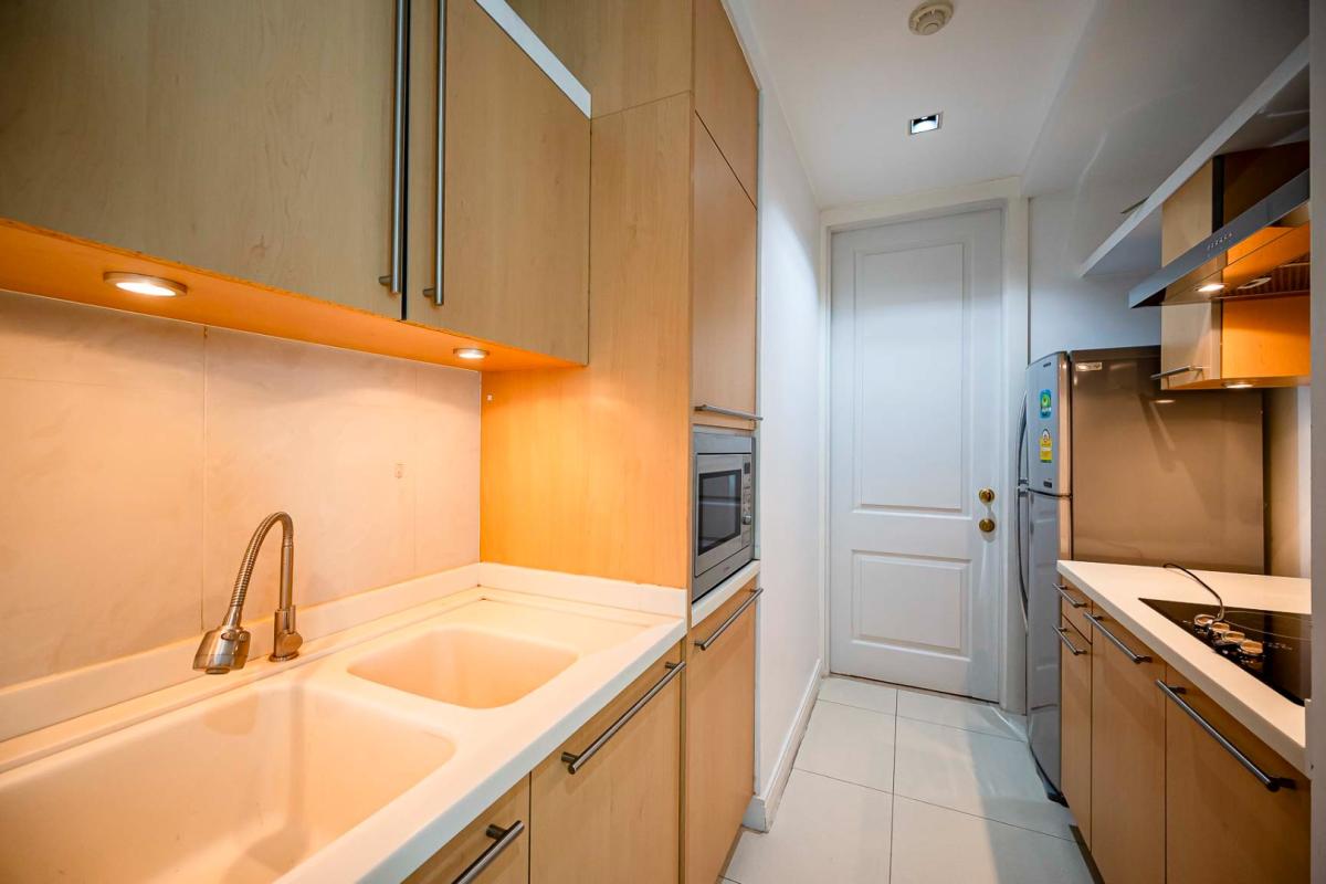 ให้เช่าคอนโดวิทยุ ชิดลม หลังสวน : 🔥เช่าด่วน+🔥แอทธินี เรสซิเด้นซ์ ร่วมฤดี ใกล้สถานีรถไฟฟ้า BTS เพลินจิต เฟอร์นิเจอร์ครบ พร้อมเข้าอยู่