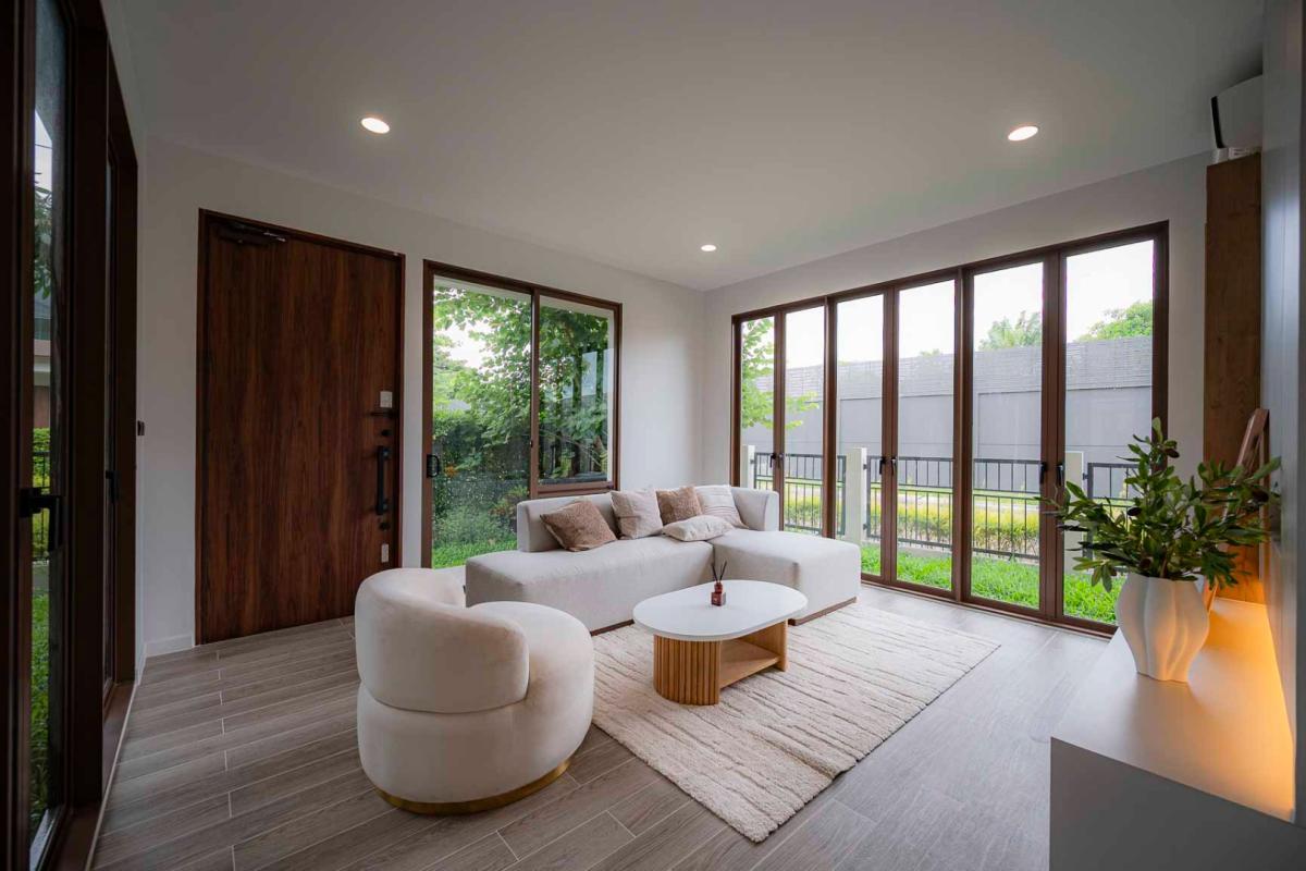 ให้เช่าบ้านพัฒนาการ ศรีนครินทร์ : 🔥เช่าด่วน+🔥บุราสิริ กรุงเทพกรีฑา ใกล้ห้างสรรพสินค้าหลายแห่ง เฟอร์นิเจอร์ครบ พร้อมเข้าอยู่