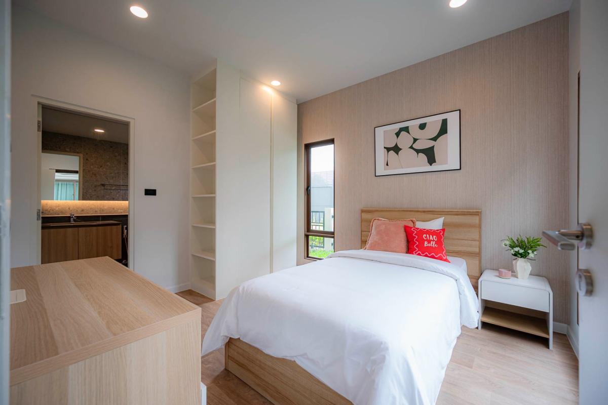 ให้เช่าบ้านพัฒนาการ ศรีนครินทร์ : 🔥เช่าด่วน+🔥บุราสิริ กรุงเทพกรีฑา ใกล้ห้างสรรพสินค้าหลายแห่ง เฟอร์นิเจอร์ครบ พร้อมเข้าอยู่