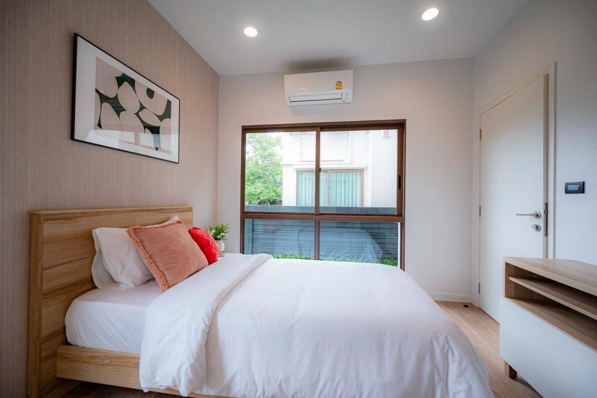 ให้เช่าบ้านพัฒนาการ ศรีนครินทร์ : 🔥เช่าด่วน+🔥บุราสิริ กรุงเทพกรีฑา ใกล้ห้างสรรพสินค้าหลายแห่ง เฟอร์นิเจอร์ครบ พร้อมเข้าอยู่